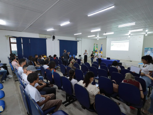 Como foi a participação de crianças e adolescentes na etapa