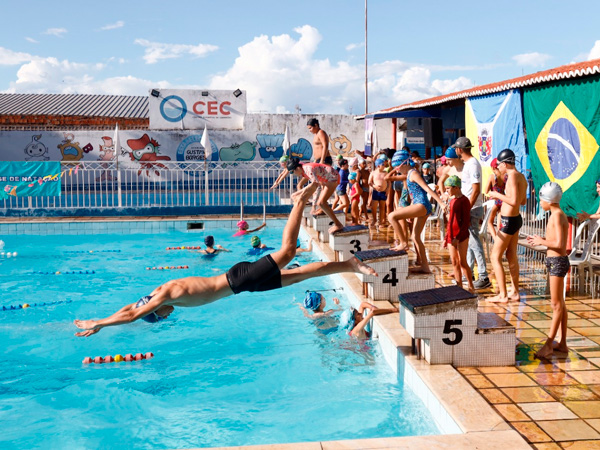 1ª etapa do Circuito Juazeirense de Natação reúne mais de 300 participantes